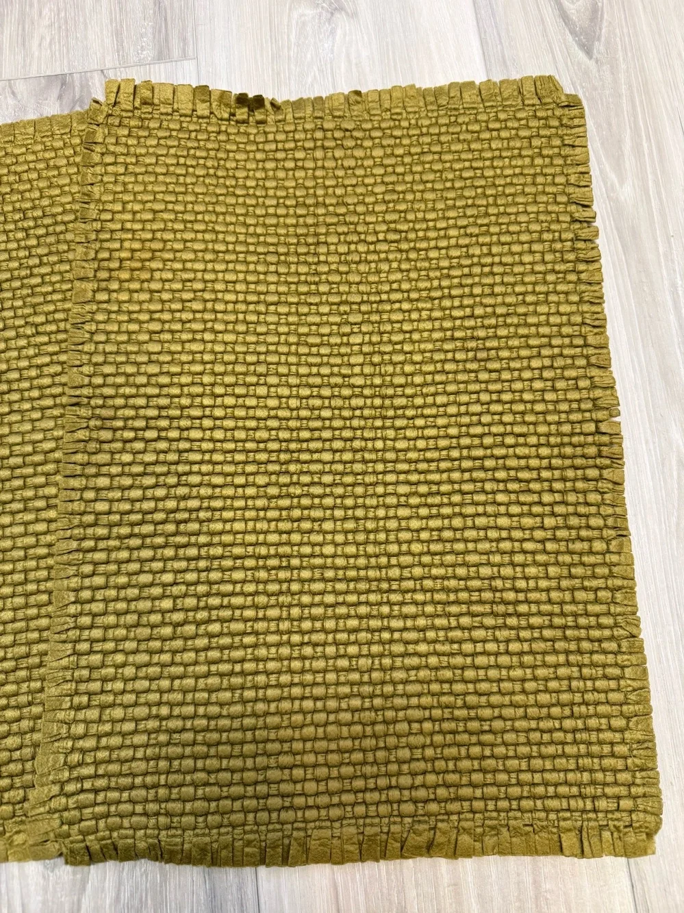 Four Textured Olive Green Woven Placemats Set - Home Dining
